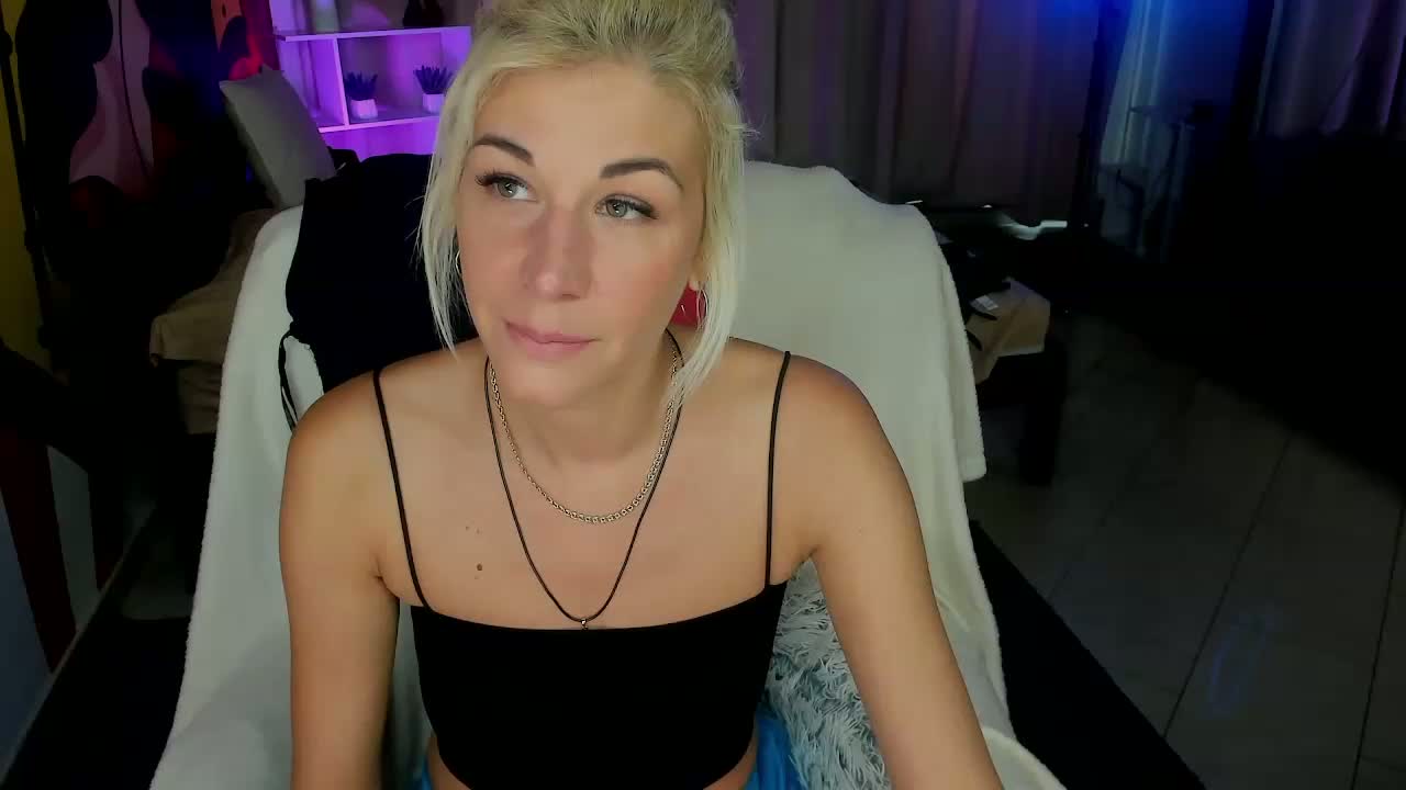 Emilia-Wils Приват Записи 2026-09-20