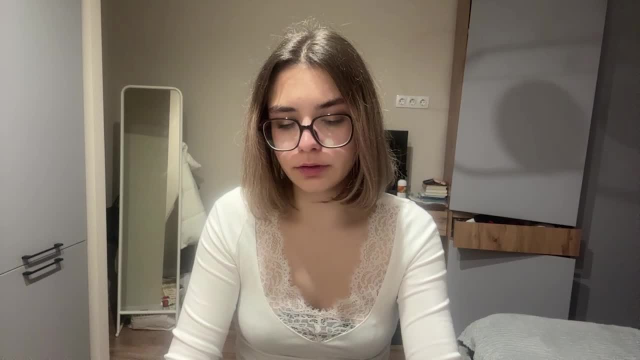 AlbaMihelcic Приват Записи 2026-09-21