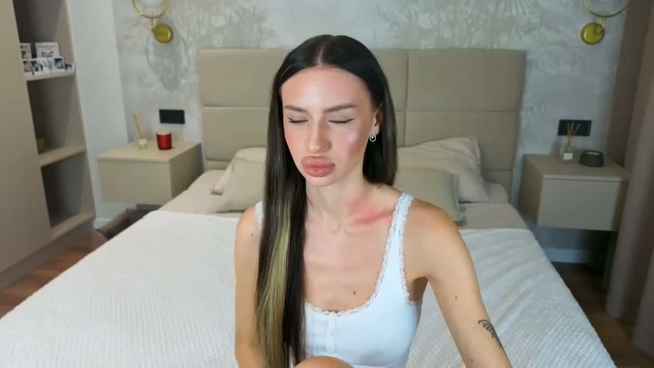 SnowWhiteee Приват Записи 2026-09-21