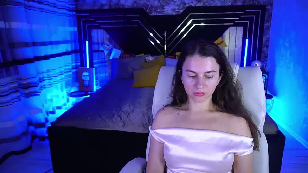 LittleJulii Приват Записи 2026-09-21
