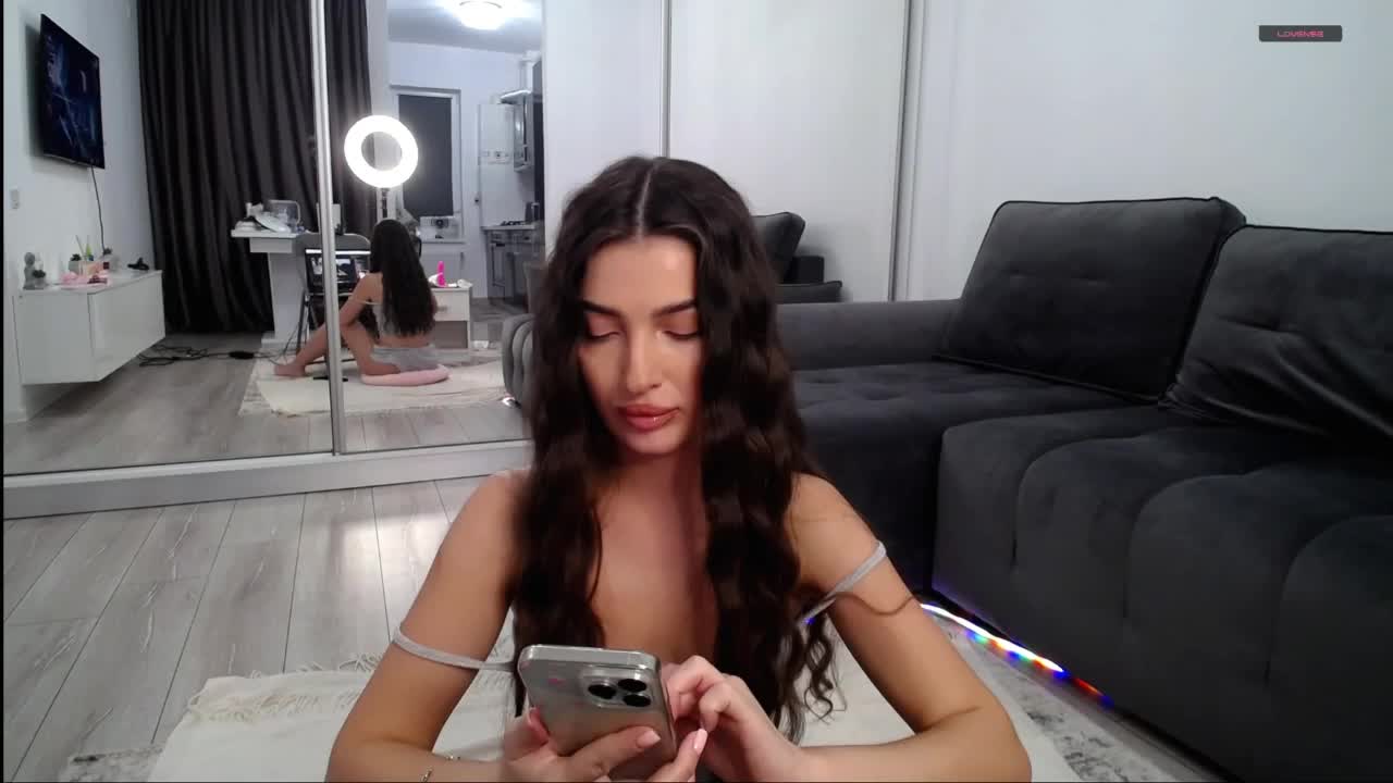 LauraBess Приват Записи 2026-09-22