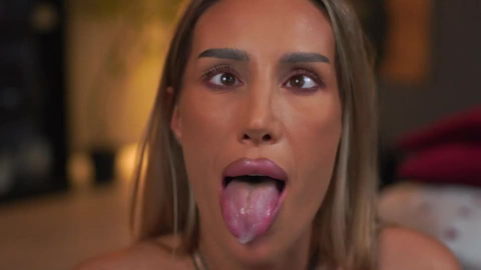 evelyn_evyy Приват Записи 2026-09-24