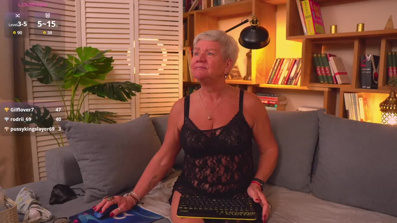 roxana-brooks Приват Записи 2026-09-24