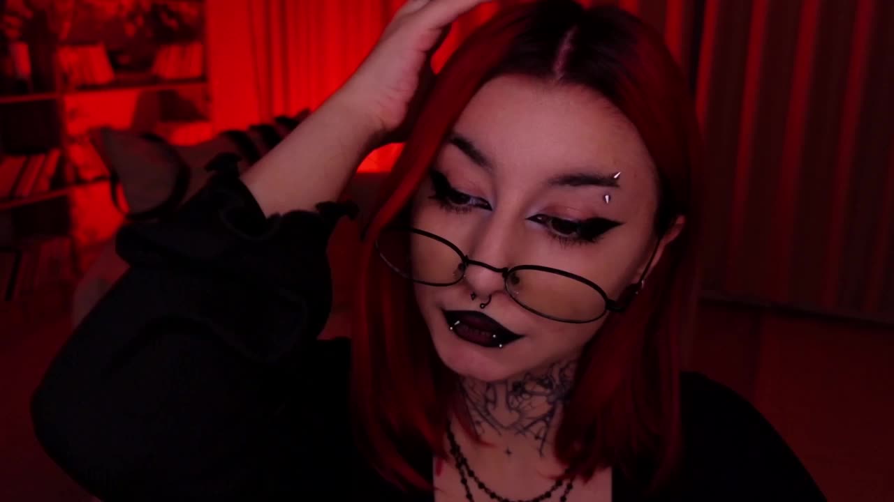 MistressMarcelline Приват Записи 2026-09-25