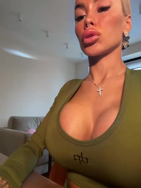 Maria_Magdaleena Приват Записи 2026-09-25