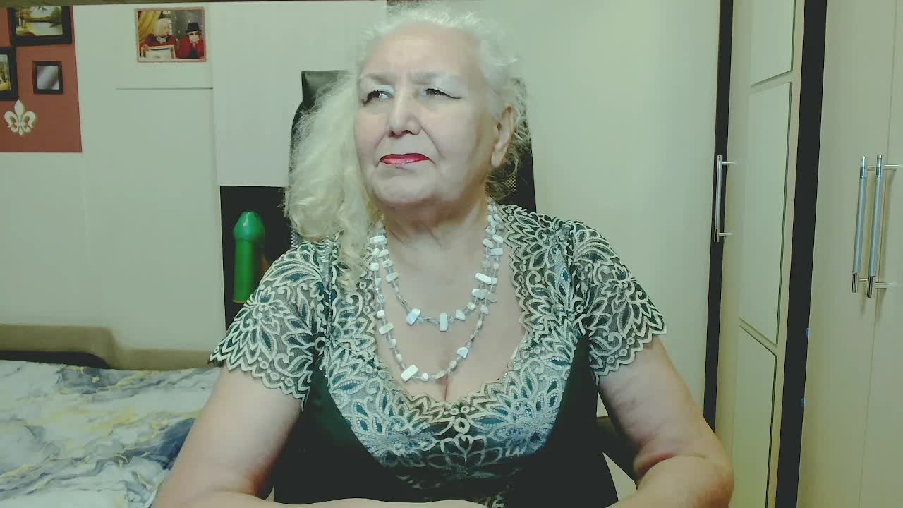 GrannyWants Приват Записи 2026-09-29