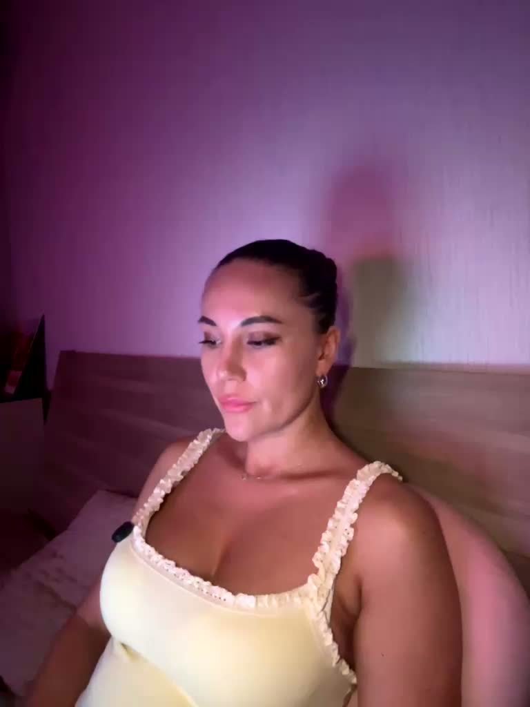 QWEENII Приват Записи 2026-09-30