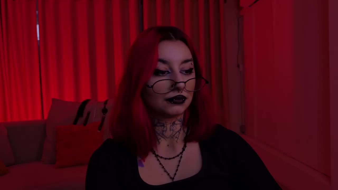 MistressMarcelline Приват Записи 2026-09-30