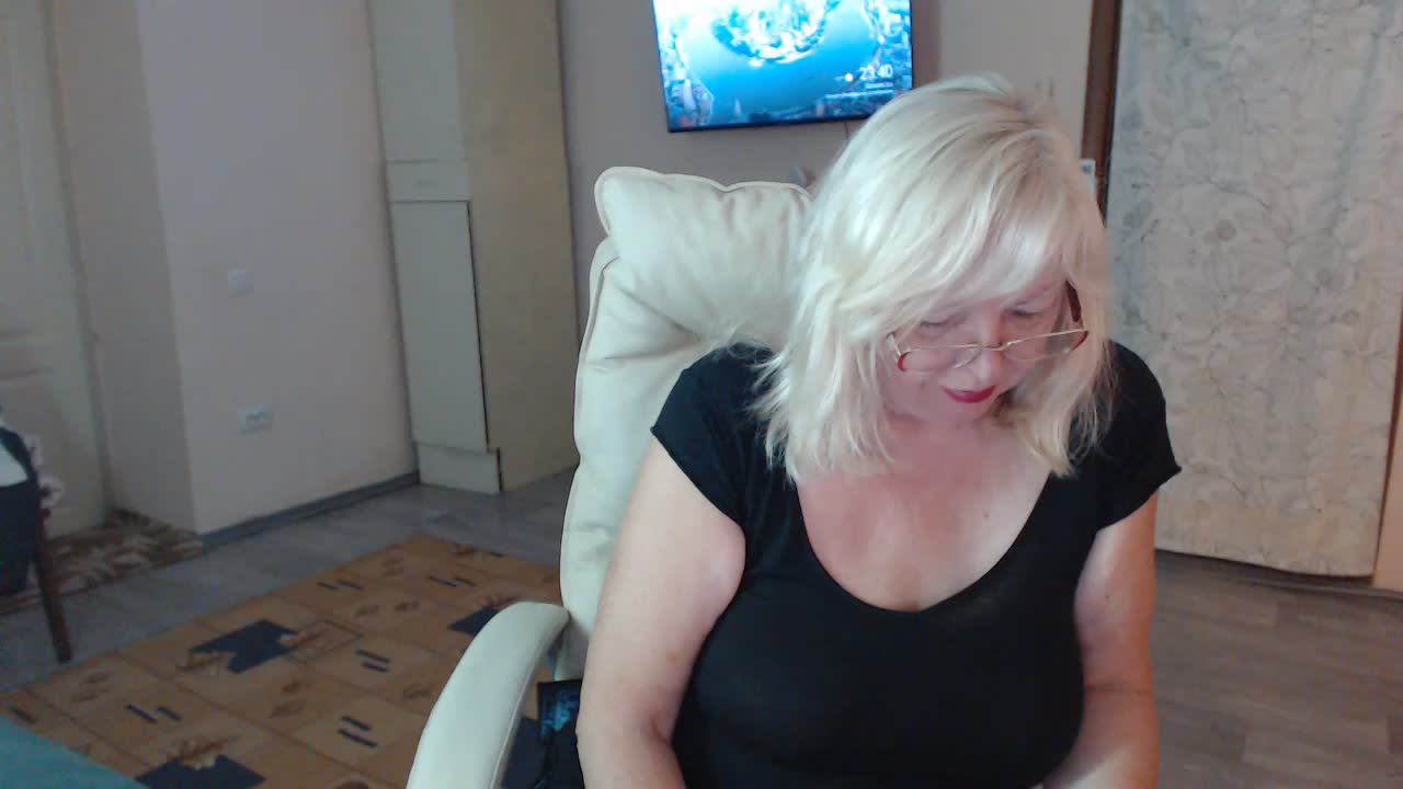 EvelynLoveShy Приват Записи 2026-10-01