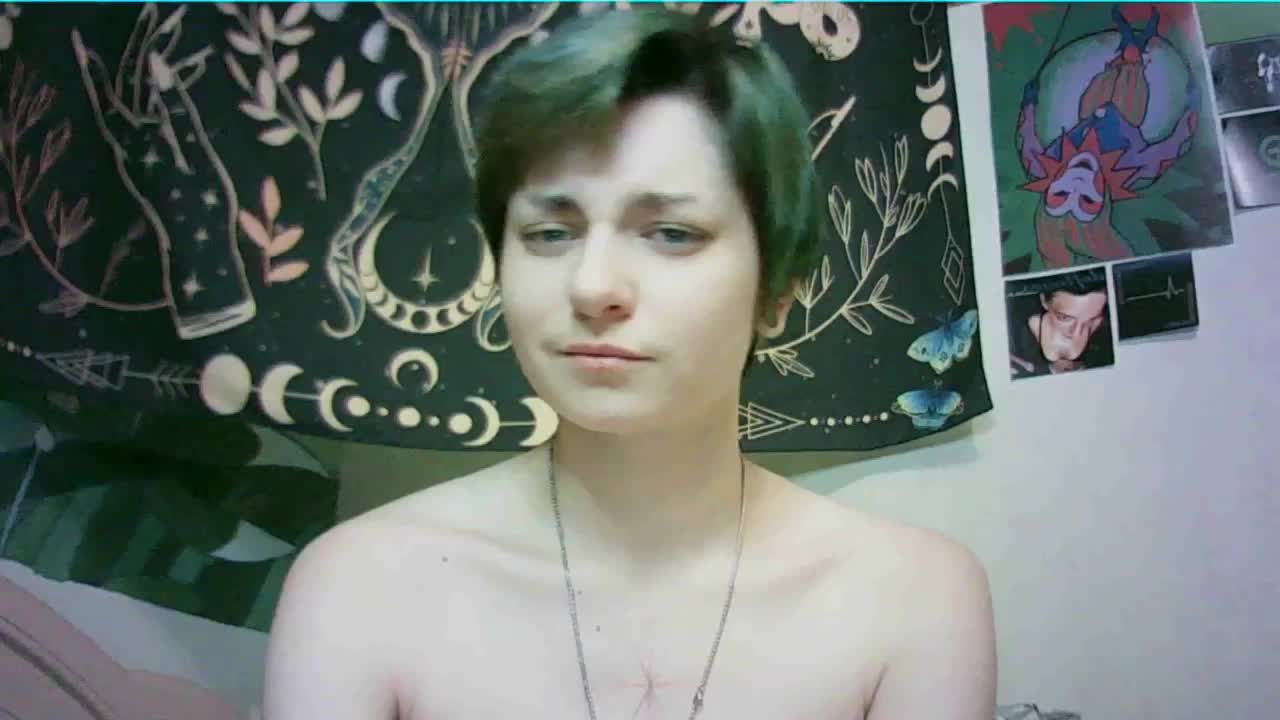 uwu-emmy Приват Записи 2026-10-02