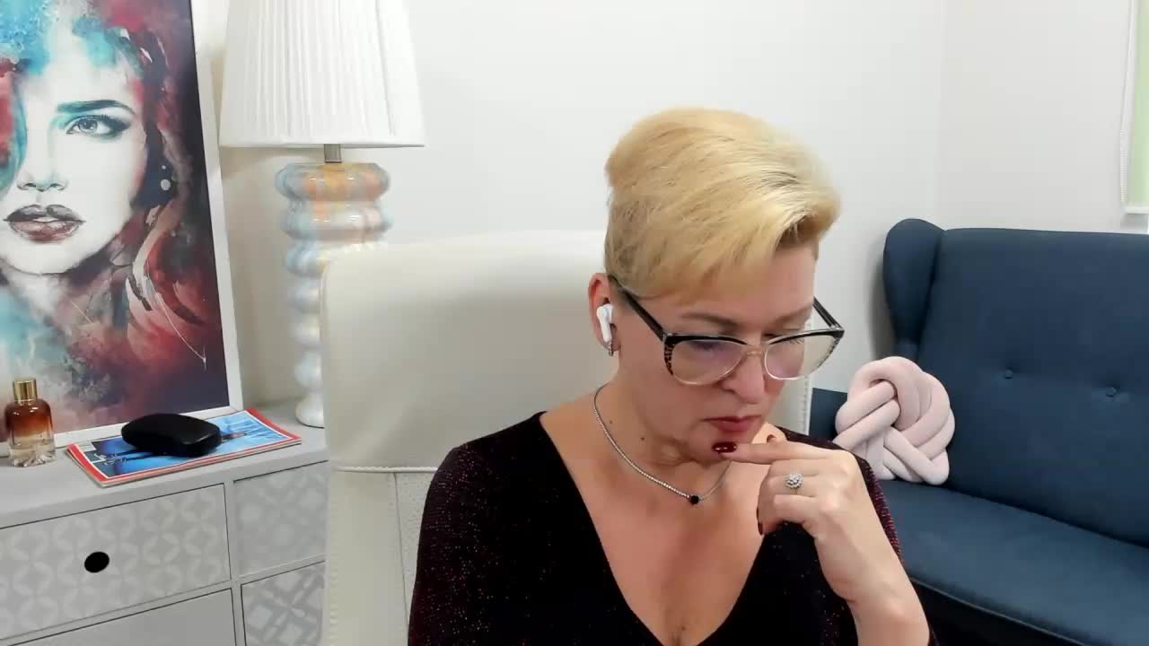 LunaFantasy Приват Записи 2026-10-02