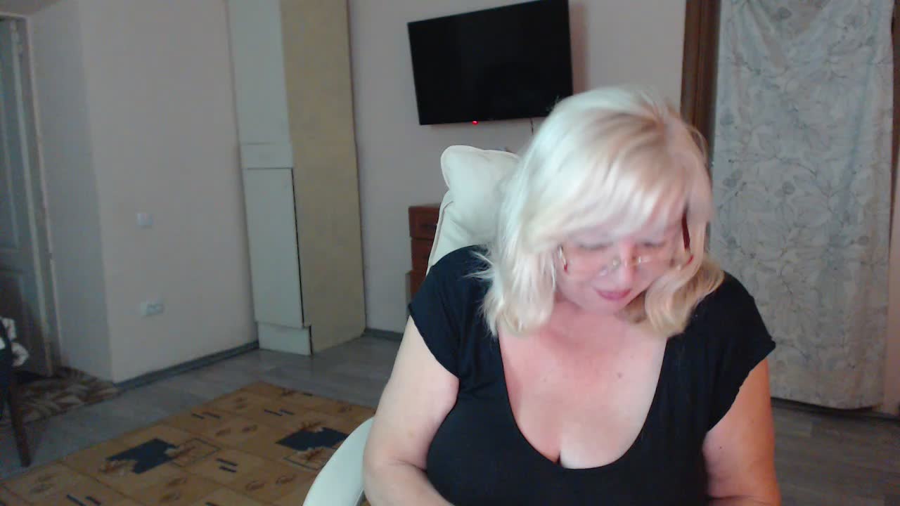 EvelynLoveShy Приват Записи 2026-10-02