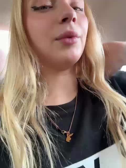 AstridMoss Приват Записи 2026-10-03