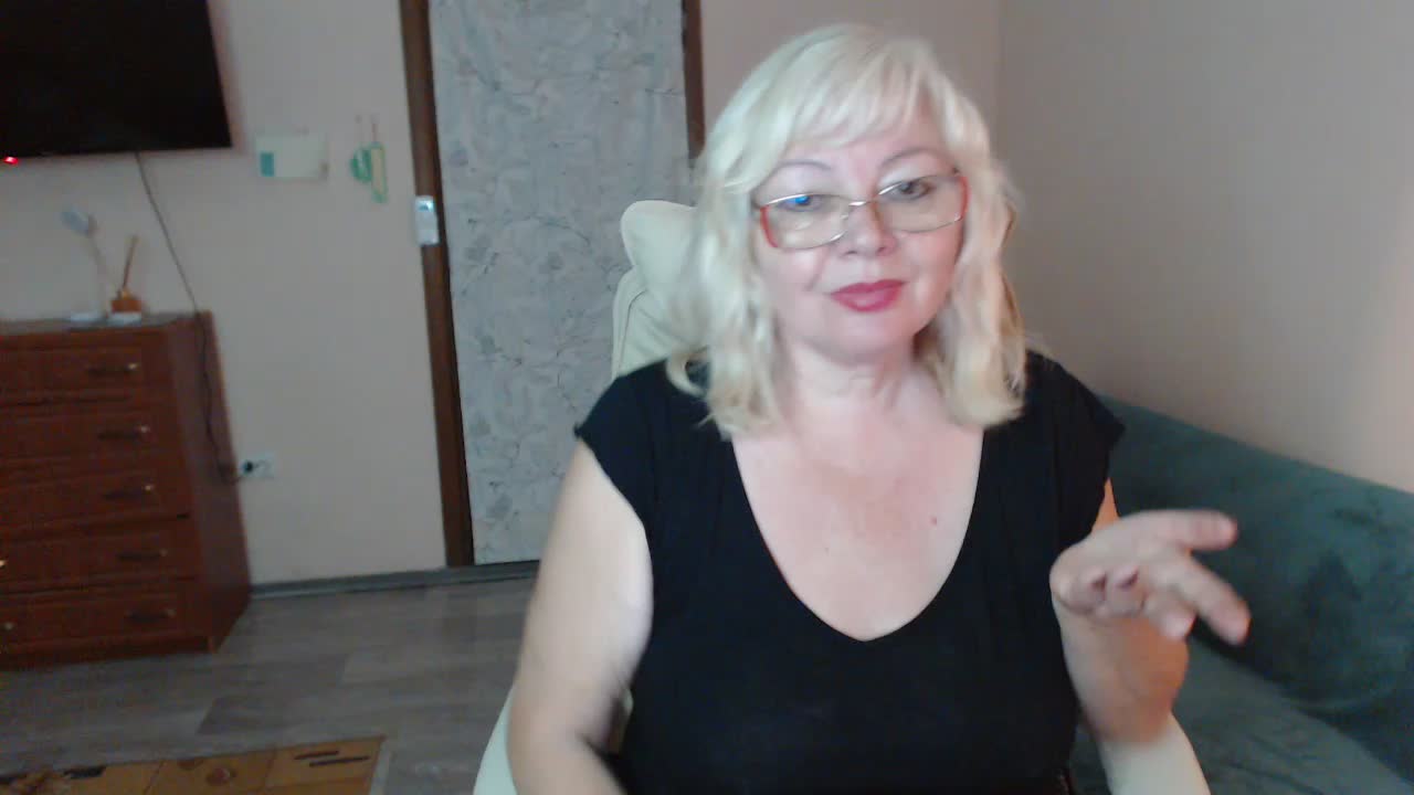 EvelynLoveShy Приват Записи 2026-10-04
