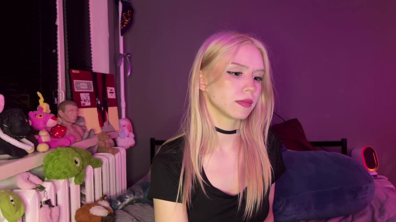 sexycute18 Приват Записи 2026-10-07