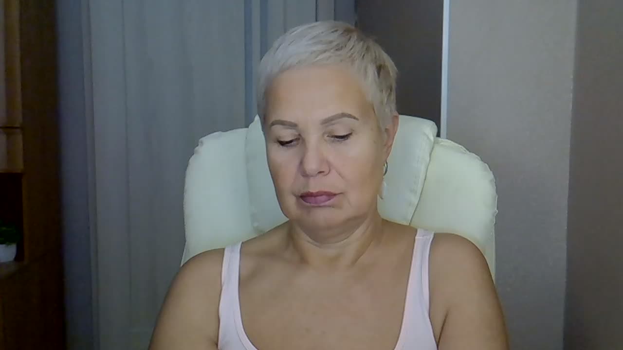 MadamMadam Приват Записи 2026-10-08