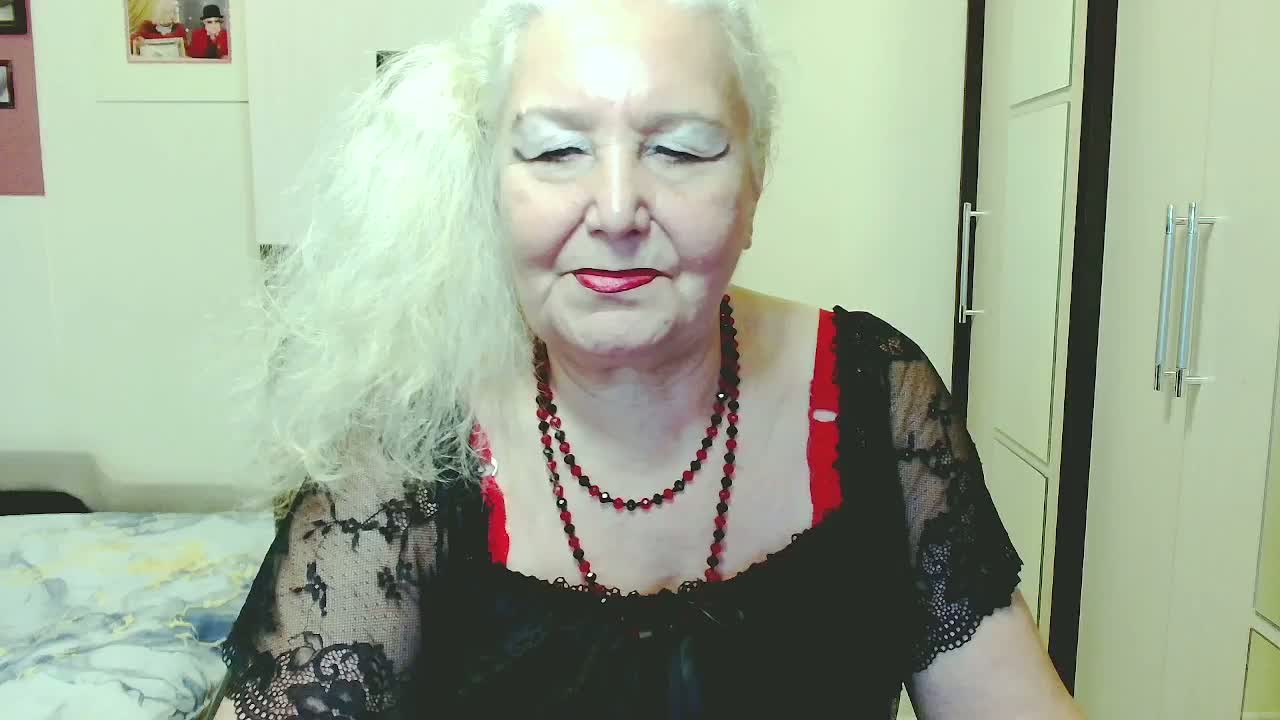 GrannyWants Приват Записи 2026-10-11