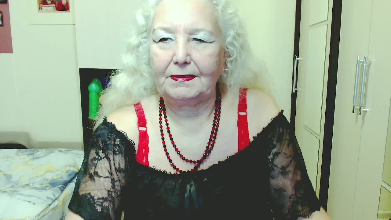 GrannyWants Приват Записи 2026-10-11