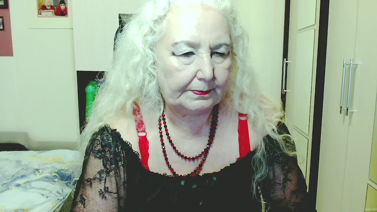 GrannyWants Приват Записи 2026-10-12