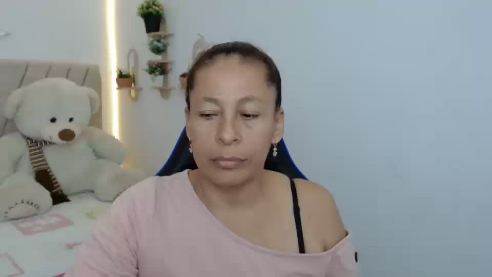 mature_martina Приват Записи 2026-10-13