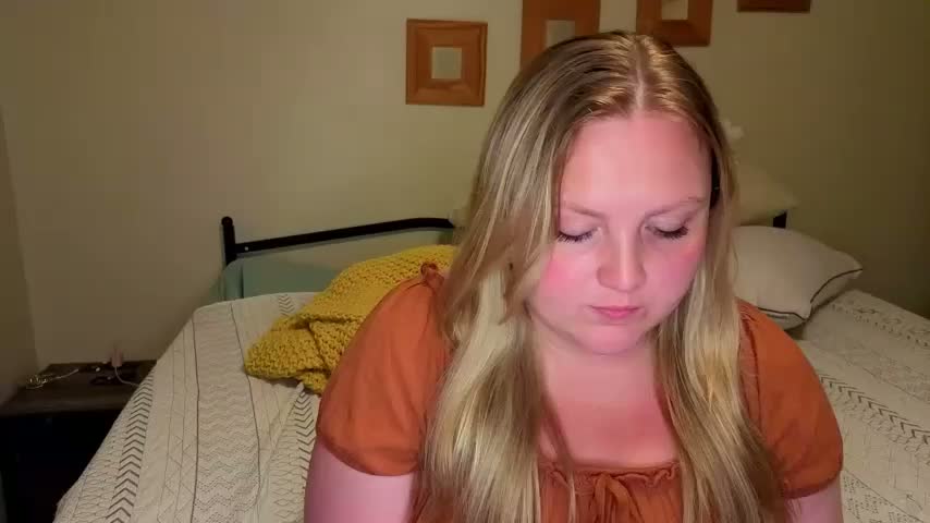 Phatassblonde Приват Записи 2026-10-14