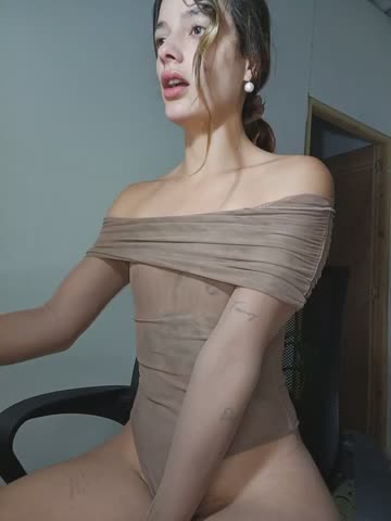 karenarango Приват Записи 2026-10-14