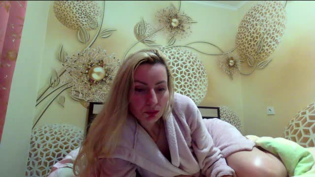 Yourrealgirl Приват Записи 2026-10-14