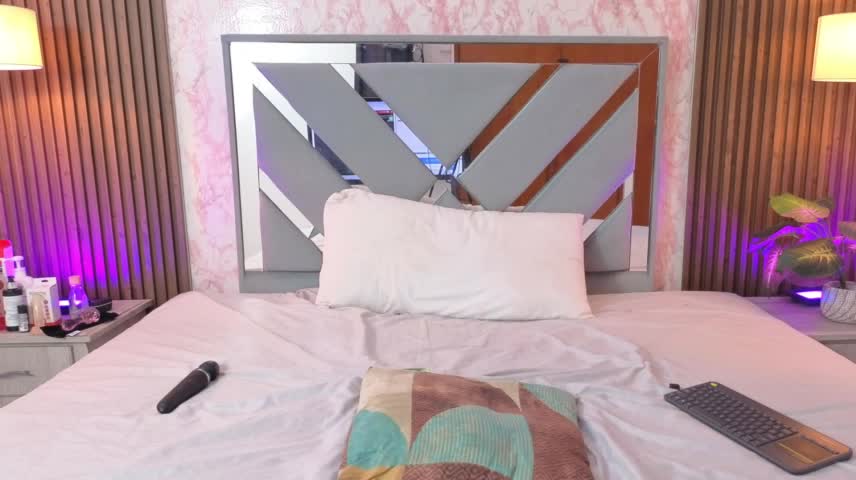 Mia_Pinkyy Приват Записи 2026-10-15