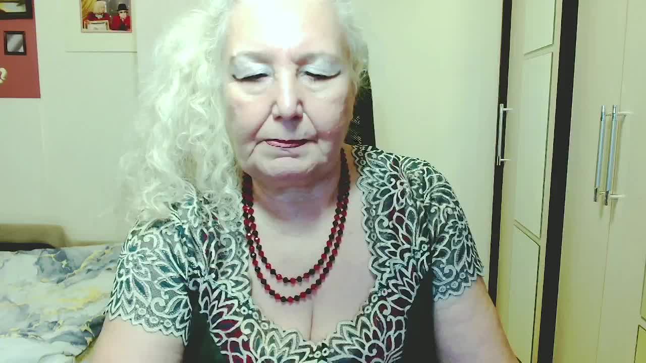 GrannyWants Приват Записи 2026-10-15