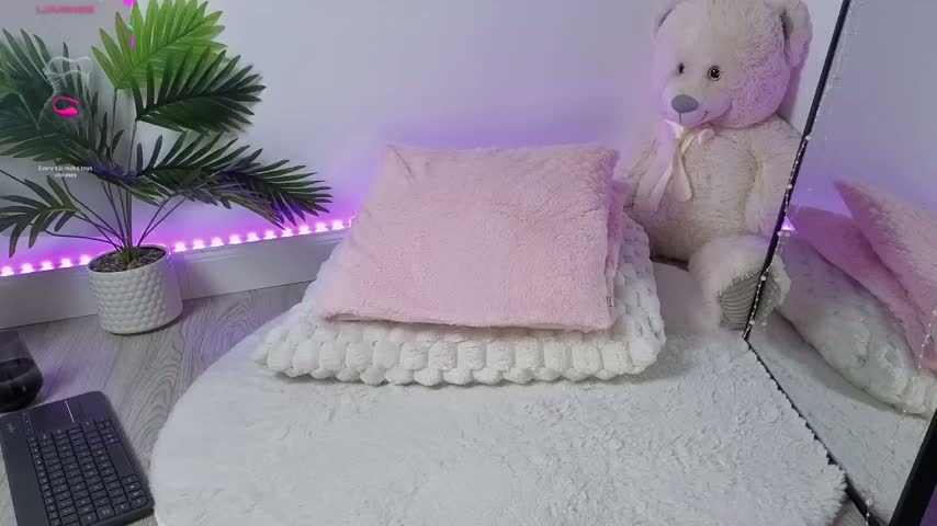 naughty_girl_alexa Приват Записи 2026-10-16