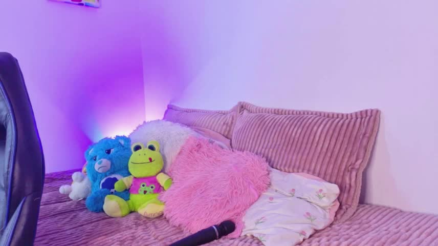Lila_Sweett18 Приват Записи 2026-10-16