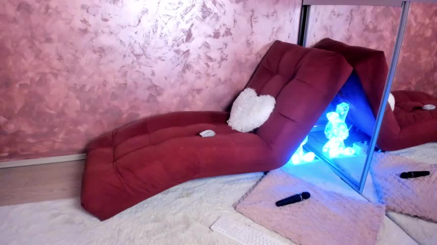 LesyaTouch Приват Записи 2026-10-17