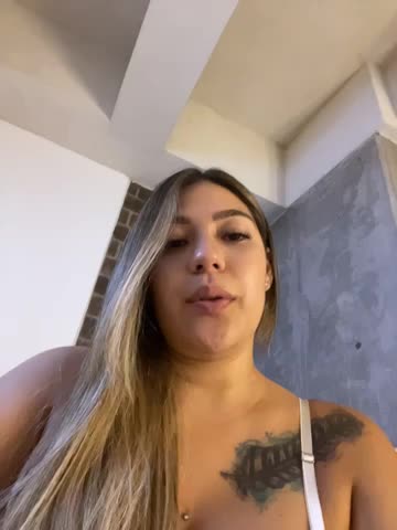 Latina_vanessa Приват Записи 2026-10-17
