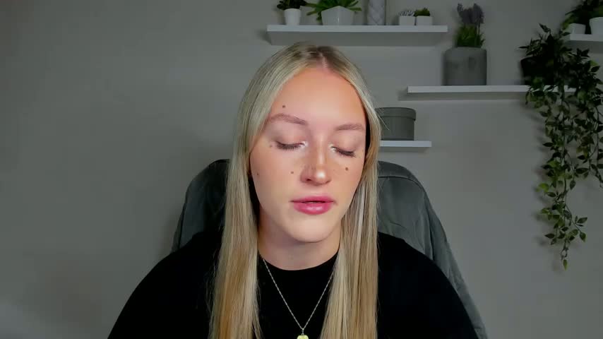 EvelynBlond Приват Записи 2026-10-17
