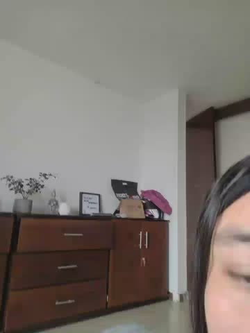 Yuli_x97 Приват Записи 2026-10-17