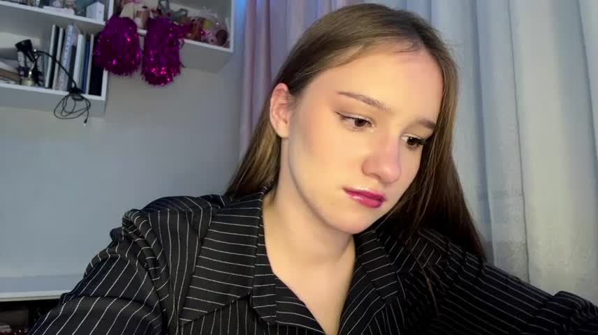 DonetteAlaya Приват Записи 2026-10-18