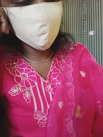 Tamil_Soloqueen_001 Приват Записи 2026-10-18