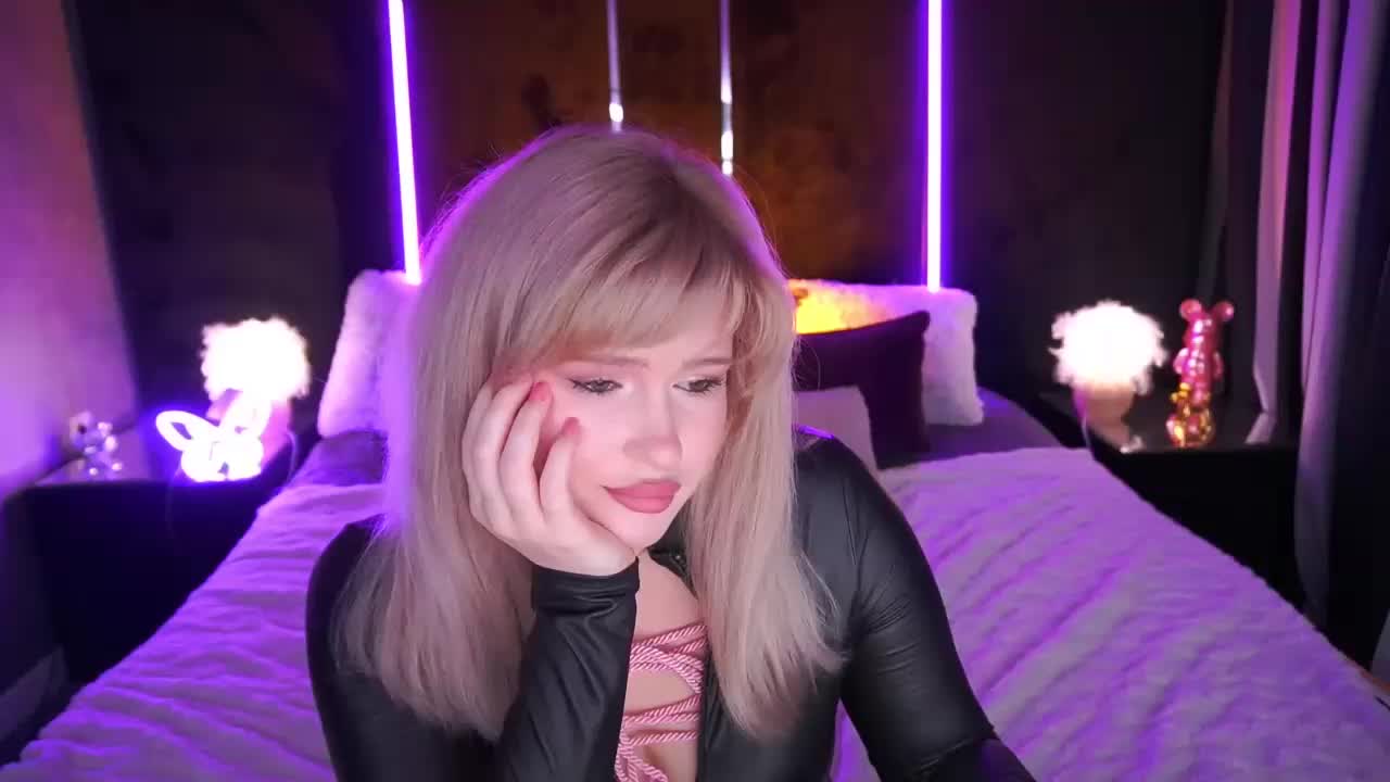 MissAmelyy Приват Записи 2026-10-18