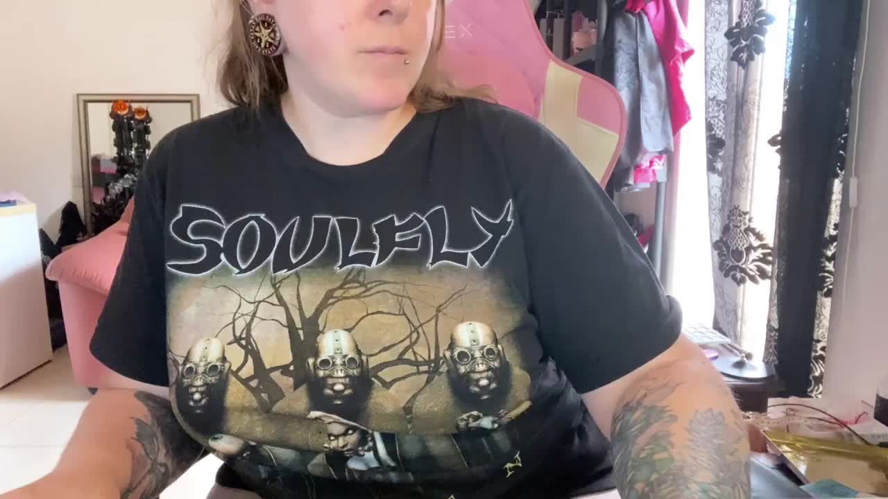 NylonQueen Приват Записи 2026-10-18