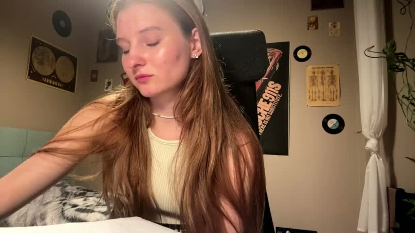 EllyCerry Приват Записи 2026-10-19