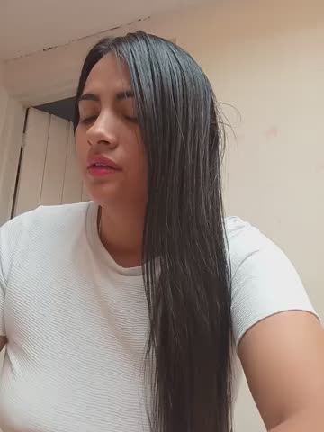 DaniellaGiraldo Приват Записи 2026-10-19