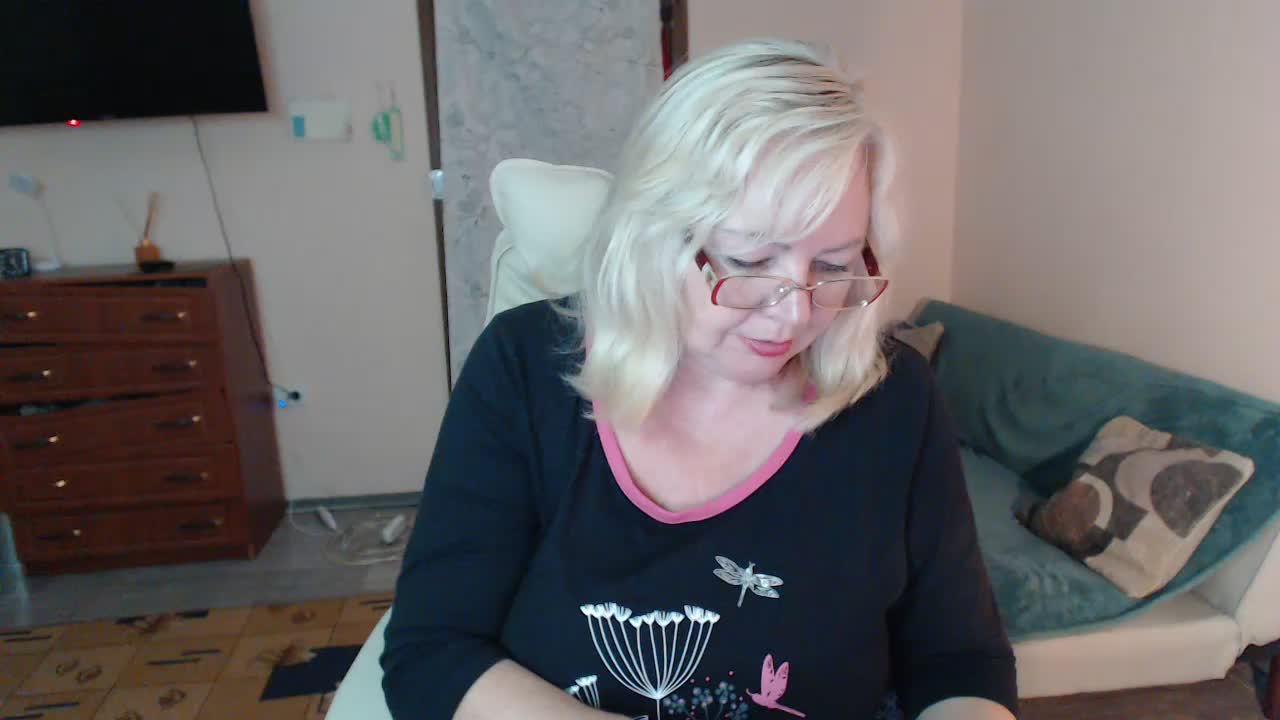 EvelynLoveShy Приват Записи 2026-10-19