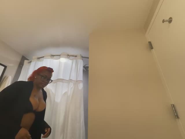 bighettobooty Приват Записи 2026-10-19