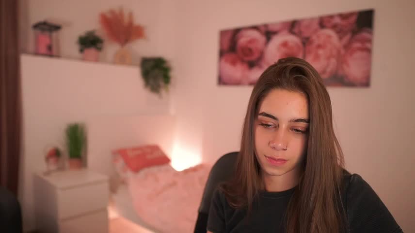 OliviaMoretti Приват Записи 2026-10-19