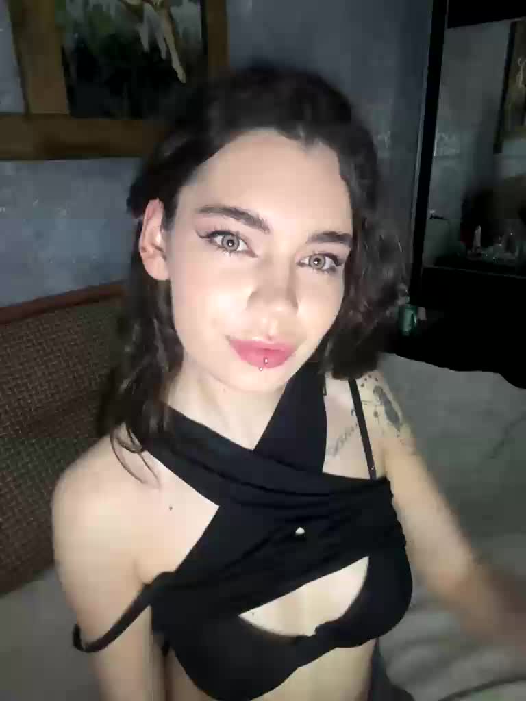Emilyy19 Приват Записи 2026-10-19