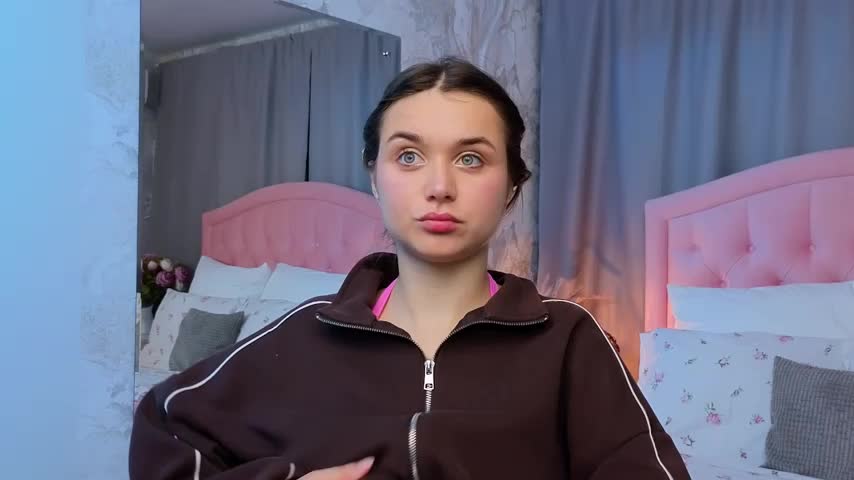 JulietteHembers Приват Записи 2026-10-19
