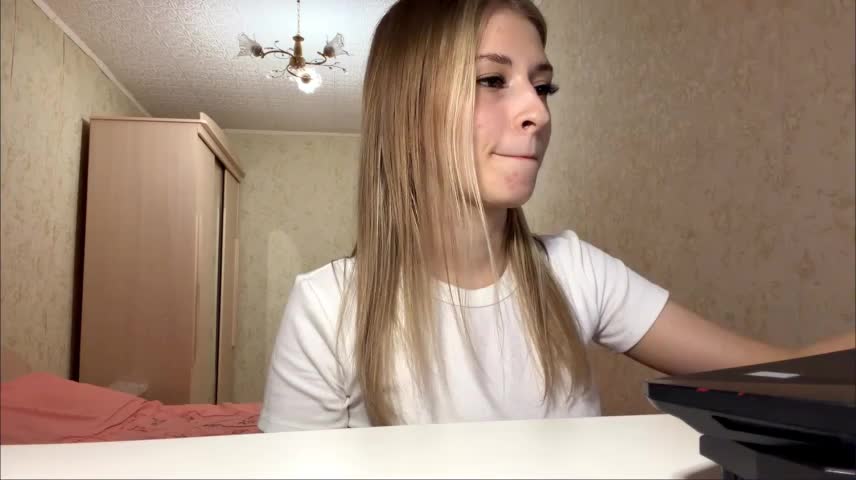 IrmgardCouden Приват Записи 2026-10-19