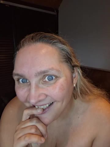 MaskedQueen77 Приват Записи 2026-10-19