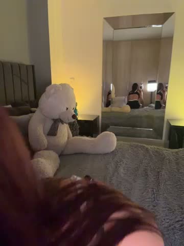 Evelyn_Claiire Приват Записи 2026-10-20