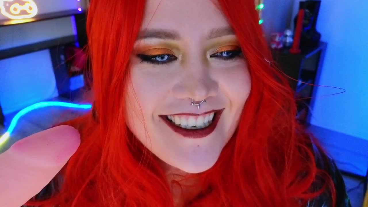 Laura-Wicked Приват Записи 2026-10-20